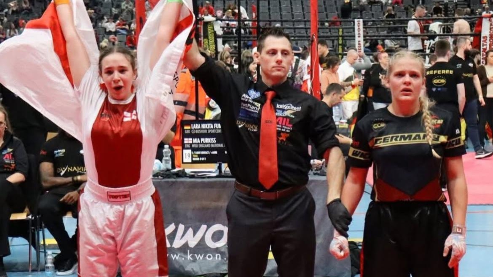 WhatsApp Image 2025-11-12 at 16.18.30 (4)